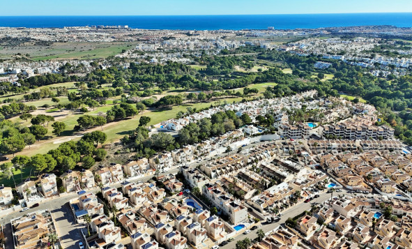 Herverkoop - Villa - Villamartin - Orihuela Costa