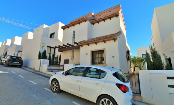 Herverkoop - Villa - Villamartin - Orihuela Costa