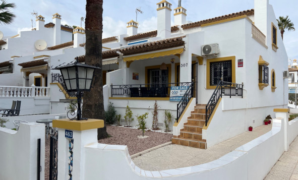 Resale - 4. House - Detached Villa - Orihuela Costa