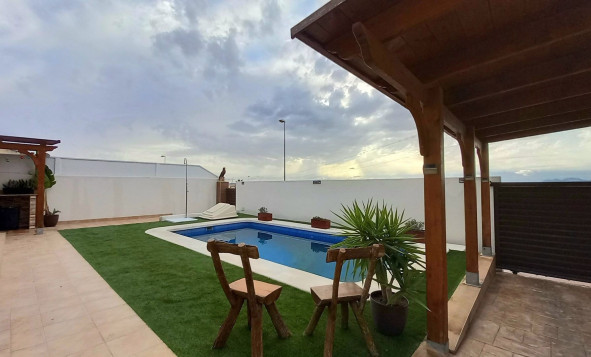 Resale - Villa - Rojales