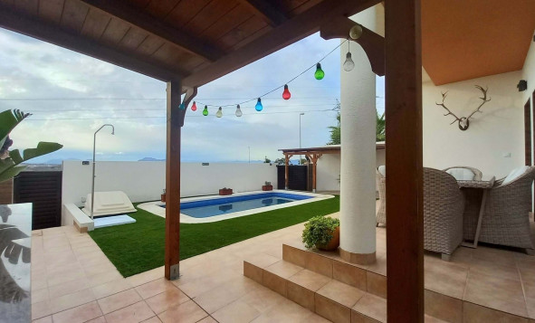 Resale - Villa - Rojales