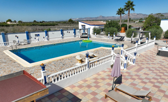 Herverkoop - 5. Finca / Country Property - Crevillente - Orihuela