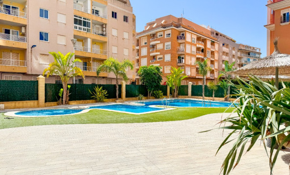 Resale - Apartment - Torrevieja