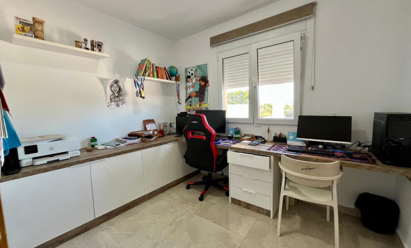 Resale - 4. House - Detached Villa - Los Balcones - Orihuela Costa