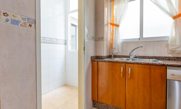 Resale - Apartment - Torrevieja