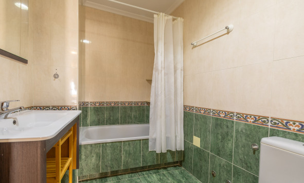 Resale - Apartment - Torrevieja