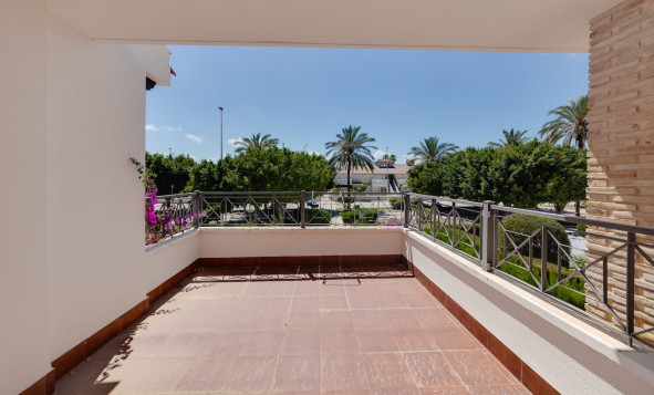 Reventa - 4. House - Detached Villa - Orihuela Costa