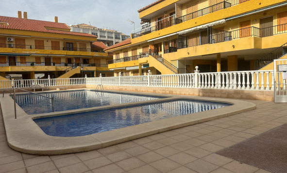 Resale - 1. Apartment / flat - Torrevieja