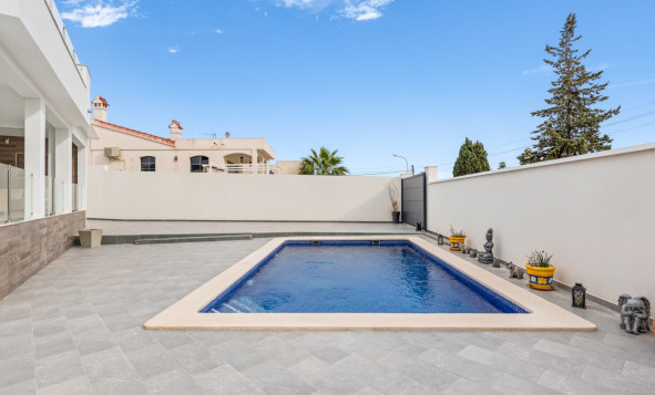 Reventa - Villa - Ciudad Quesada - Rojales