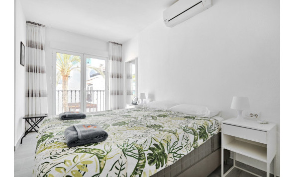 Reventa - 2. Town house - La Mata - Torrevieja