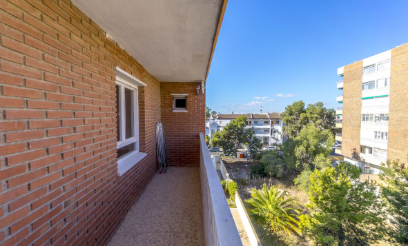 Resale - Apartment - Torrevieja - Orihuela Costa