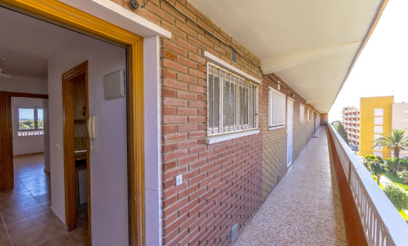 Resale - Apartment - Torrevieja - Orihuela Costa