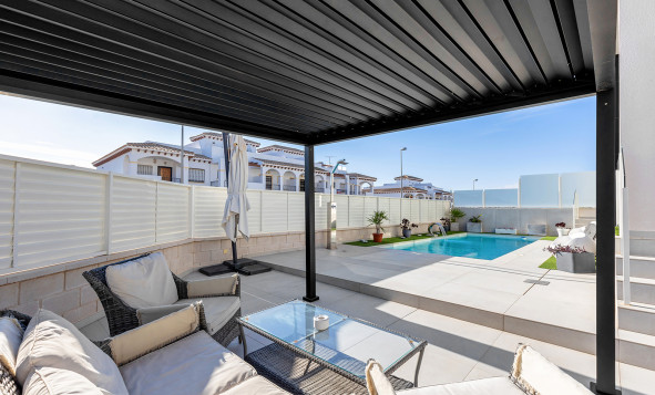 Resale - Villa - Orihuela - Orihuela Costa