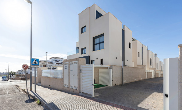 Resale - Villa - Orihuela - Orihuela Costa