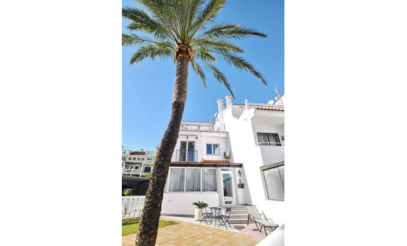 Reventa - 2. Town house - La Mata - Torrevieja