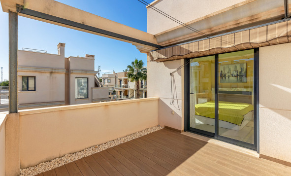 Resale - Villa - Orihuela - Orihuela Costa