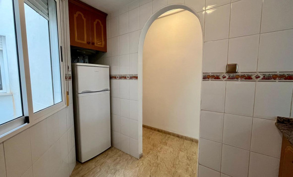 Resale - Apartment - Los Montesinos - Torrevieja