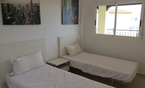 Resale - 1. Apartment / flat - Orihuela Costa