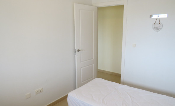 Resale - 1. Apartment / flat - Orihuela Costa