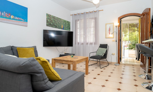 Resale - 2. Town house - La Zenia - Orihuela Costa