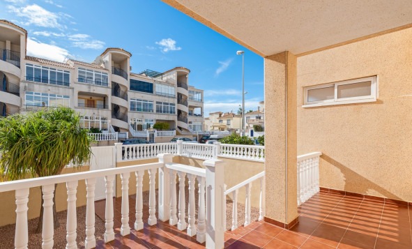 Resale - Apartment - Punta Prima - Orihuela Costa