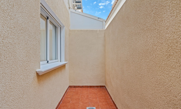 Resale - Apartment - Punta Prima - Orihuela Costa