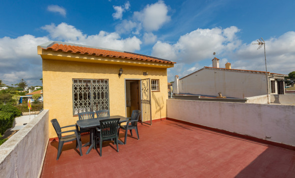 Herverkoop - 3. Semi - Detached Villa - Lomas de Cabo Roig - Orihuela Costa