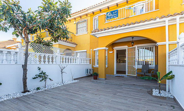 Herverkoop - 2. Town house - La Zenia - Orihuela Costa