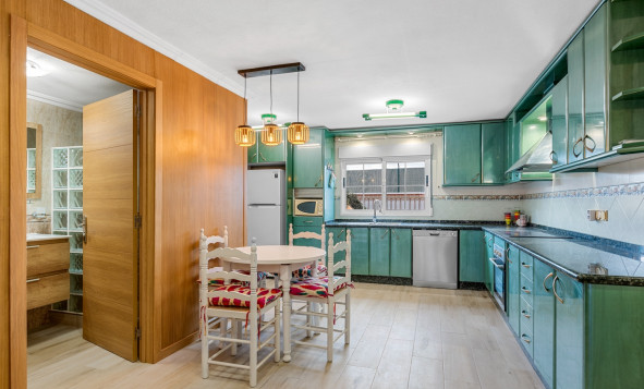 Herverkoop - 3. Halfvrijstaand huis - Torrevieja - Costa Blanca Zuid