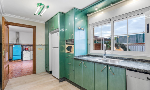 Herverkoop - 3. Halfvrijstaand huis - Torrevieja - Costa Blanca Zuid