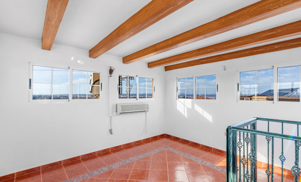 Herverkoop - 3. Halfvrijstaand huis - Torrevieja - Costa Blanca Zuid