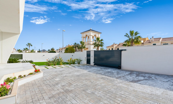 Herverkoop - 4. House - Detached Villa - Ciudad Quesada - Rojales