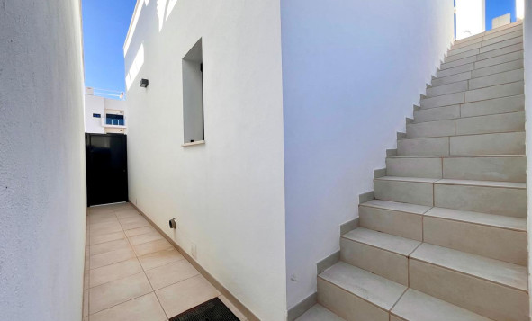 Reventa - 4. House - Detached Villa - Lo Romero Golf - Pilar de la Horadada