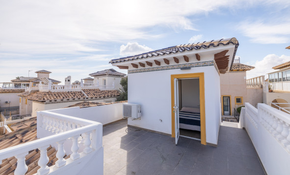 Resale - 4. House - Detached Villa - Orihuela Costa