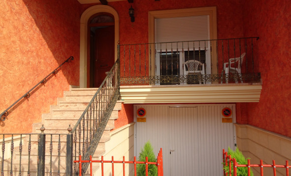 Resale - Villa - Rojales