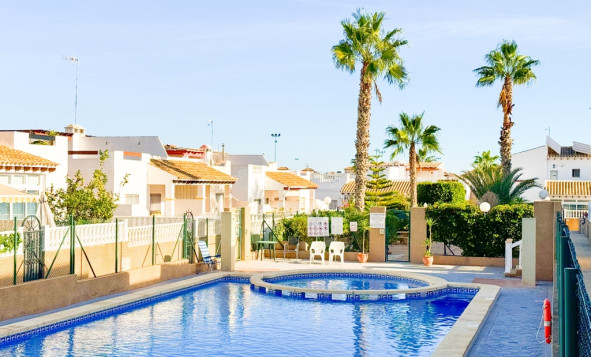 Reventa - 2. Town house - Punta Prima - Orihuela Costa