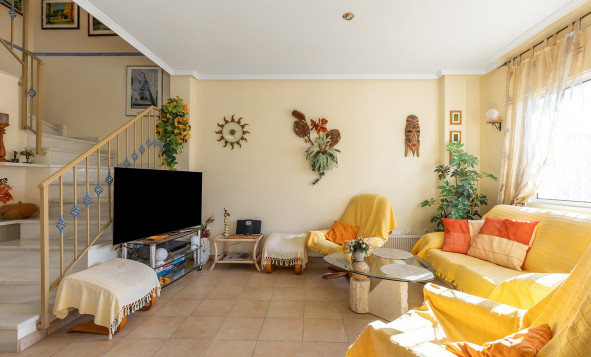 Reventa - 3. Semi - Detached Villa - La Mata - Torrevieja