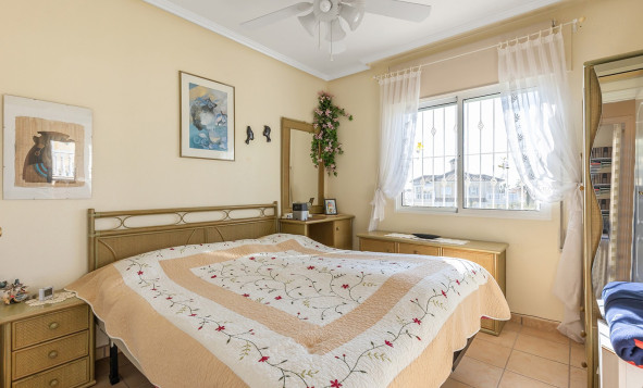 Reventa - 3. Semi - Detached Villa - La Mata - Torrevieja