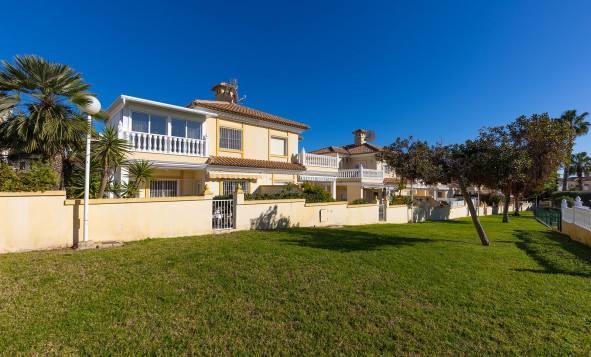 Reventa - 3. Semi - Detached Villa - La Mata - Torrevieja