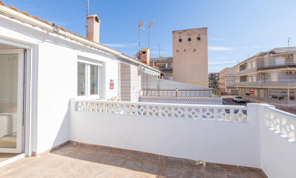 Herverkoop - 4. House - Detached Villa - Torrevieja