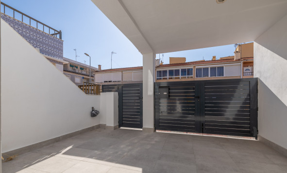 Herverkoop - 4. House - Detached Villa - Torrevieja