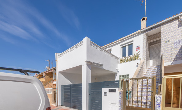 Herverkoop - 4. House - Detached Villa - Torrevieja