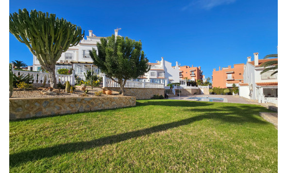 Resale - 2. Town house - Torrevieja