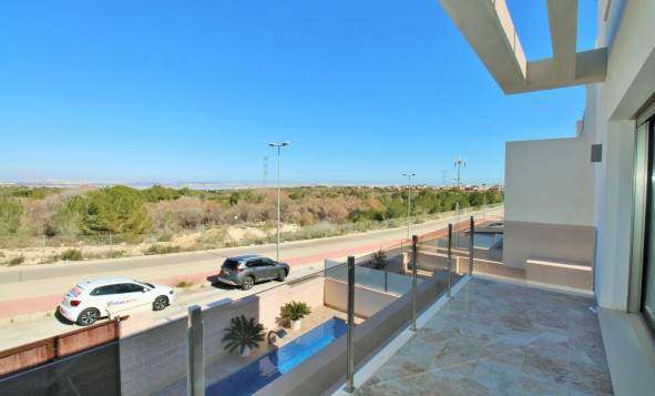 Reventa - 4. House - Detached Villa - Villamartin - Orihuela Costa