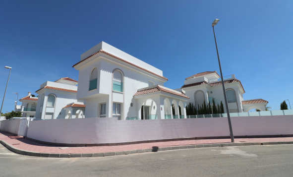 Resale - Villa - Ciudad Quesada - Rojales