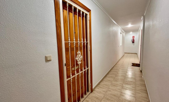 Resale - 1. Apartment / flat - Torrevieja