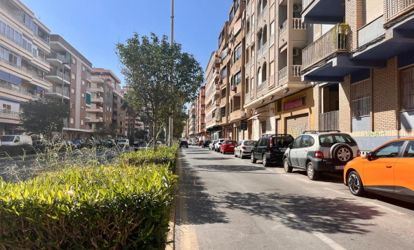 Resale - 1. Apartment / flat - Torrevieja