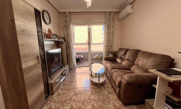 Resale - 1. Apartment / flat - Torrevieja