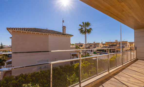 Reventa - 3. Casa pareada - Orihuela Costa - Costa Blanca Sur
