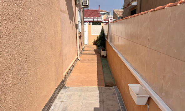 Resale - 2. Town house - Torrevieja